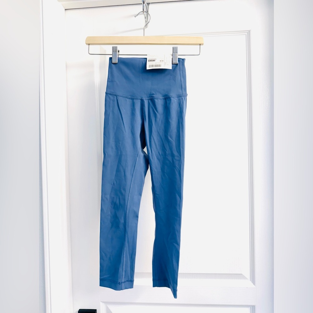 Lululemon High-Rise Blue Leggings size 0